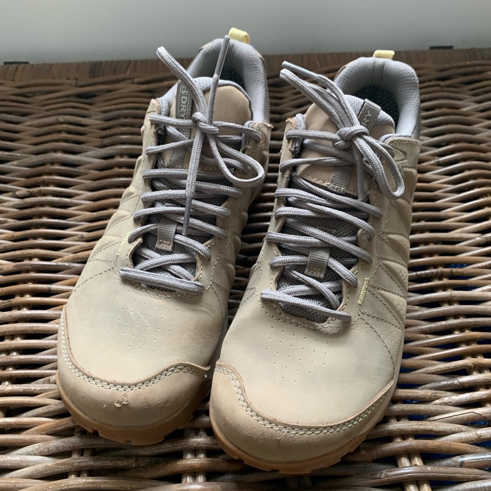 Oboz Sypes Low Leather Waterproof Hiker Women's 8.5